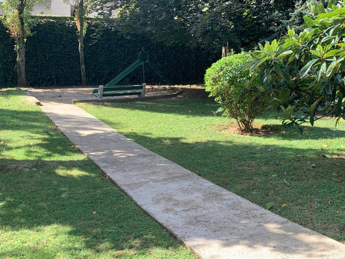 Lovely Studio Saint Jean Cachan, 20 Minutes From Luxembourg Gardens On Rer B And 350 M From Bagneux Rer B Lägenhet Exteriör bild