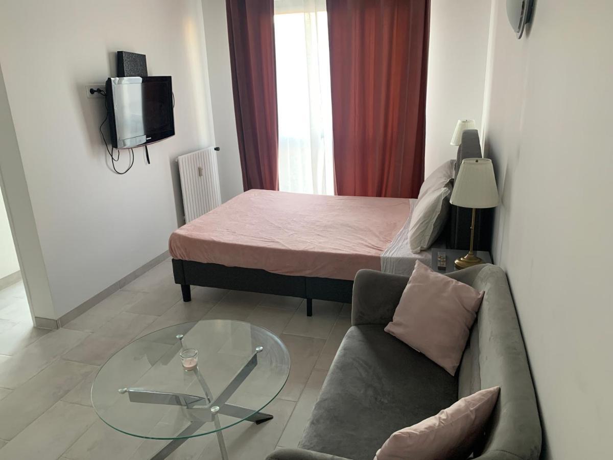 Lovely Studio Saint Jean Cachan, 20 Minutes From Luxembourg Gardens On Rer B And 350 M From Bagneux Rer B Lägenhet Exteriör bild